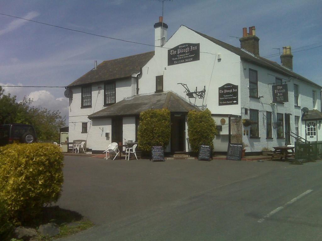 The Plough Inn Ripple Kingsdown  外观 照片